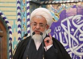 مسئولان به جای سیاسی بازی به دنبال رفع مشکلات مردم باشند