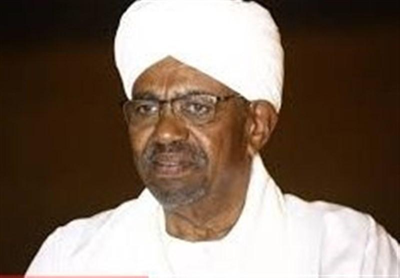 محمد طاهر إیلا نخست وزیر سودان شد