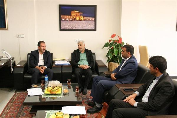 به دنبال تغییر نگاه در هرگونه برنامه ریزی برای توسعه پایدار روستاهای اصفهان از منظر گردشگری هستیم به دنبال تغییر نگاه در هرگونه برنامه ریزی برای توسعه پایدار روستاهای اصفهان از منظر گردشگری هستیم