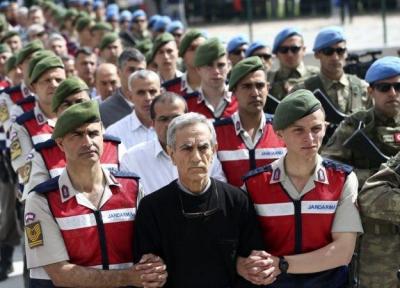 حکم 141 بار حبس ابد برای 17 نظامی ارشد پیشین ترکیه