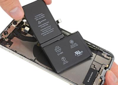 اپل به اتفاقات اخیر پیرامون تعویض باتری آیفون X واکنش نشان داد