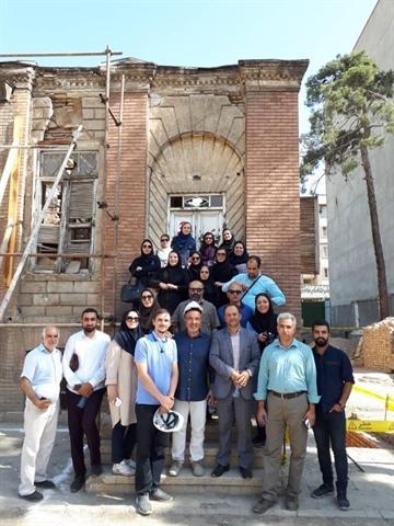 بازدید کارشناسان میراث فرهنگی از بناهای شاخص تهران