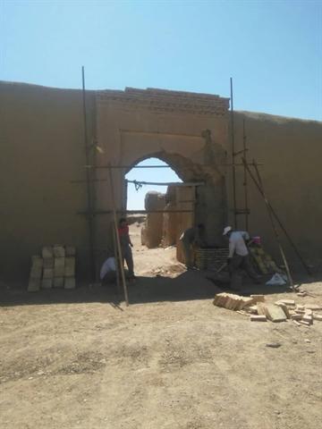 طرح مرمت قلعه تاریخی کریم آباد در شهر رشتخوار شروع شد