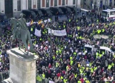 اعتراضات هزاران نفری در اسپانیا علیه بازداشت جدایی طلبان کاتالونیا