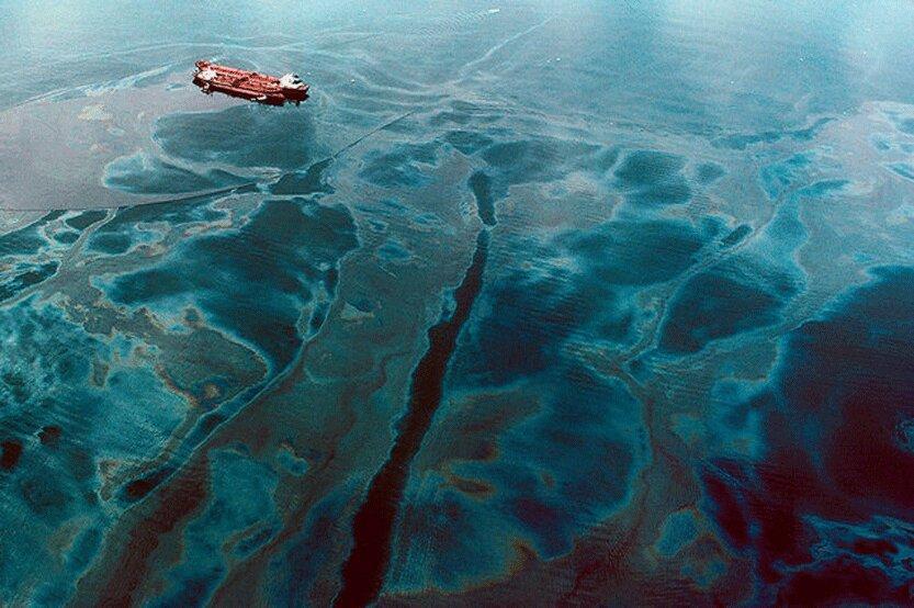 وضعیت آلودگی خلیج فارس بحرانی است ، به داد خلیج فارس برسید