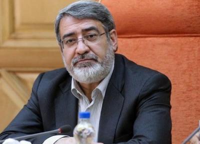 رسانه ها به تقویت بازار سرمایه کمک کنند، پاسخ شایسته ای به استقبال مردم از بورس بدهیم