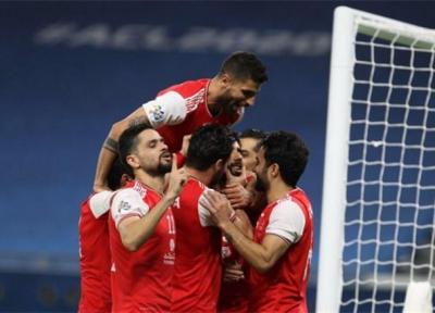 پرسپولیسی ها در فرودگاه پاداش گرفتند