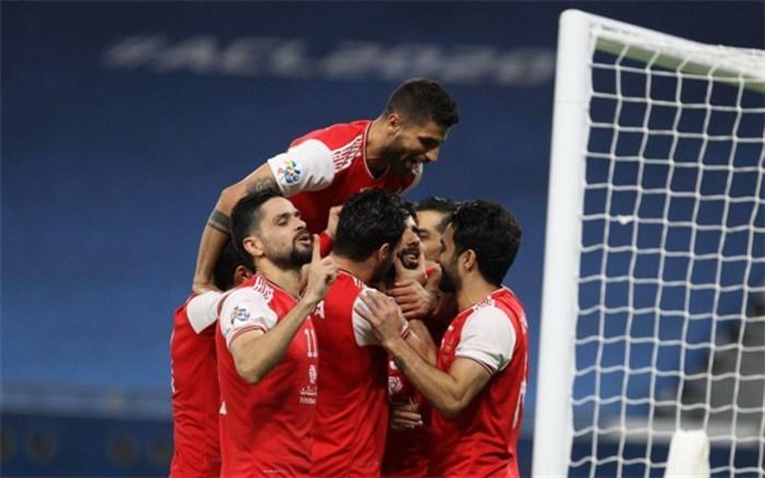 پرسپولیسی ها در فرودگاه پاداش گرفتند پرسپولیسی ها در فرودگاه پاداش گرفتند