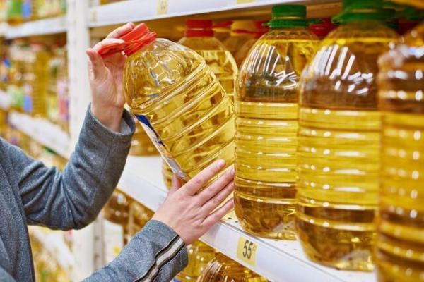 گمرک اجازه واردات روغن نمی دهد، تداوم گرانفروشی شکر گمرک اجازه واردات روغن نمی دهد، تداوم گرانفروشی شکر