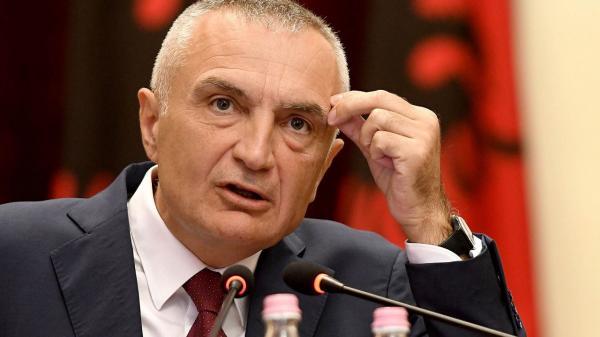 انتقاد رئیس جمهور آلبانی از آمریکا برای دخالت در امور داخلی این کشور