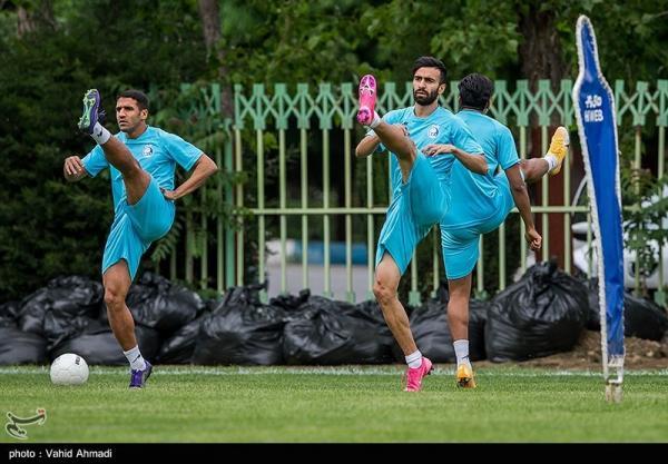 دیاباته و موسوی غایبان استقلال مقابل صنعت نفت، ابهام در مورد شرایط مهدی پور