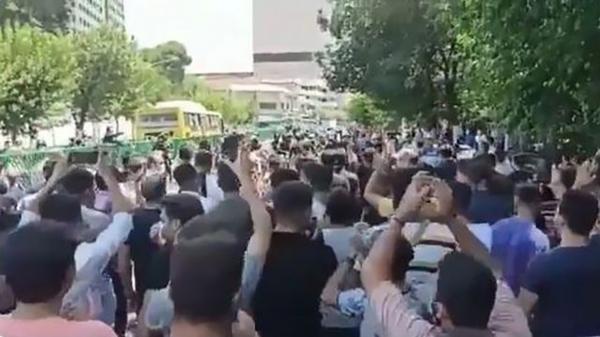 1+2 نگرانی ایرانی