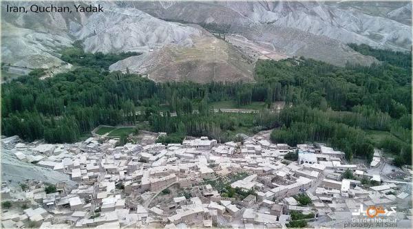 روستایی که به دشت لاله رویان معروف است روستایی که به دشت لاله رویان معروف است