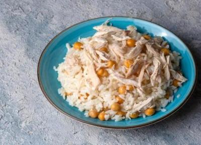 طرز تهیه نخود پلو ترکی به روش استانبولی با گوشت مرغ